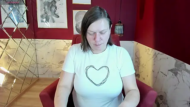 KellyPerfection online show from March 2025 01:09:01 PM
