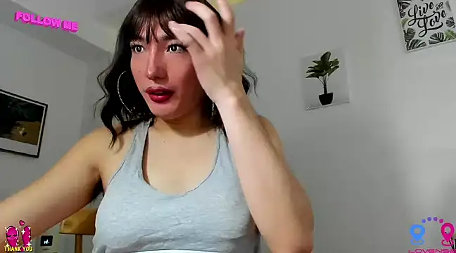 hottycrishina online show from December 2024 06:35:01 AM
