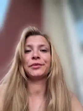 Snapshot of AnastasiaAniess chatting on April 2026 06:32:02 PM AnastasiaAniess online show from April 2026 06:32:02 PM