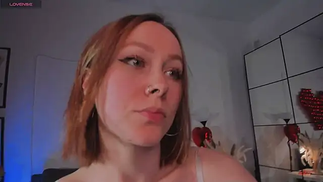 LilianKroft online show from February 2026 12:24:01 PM