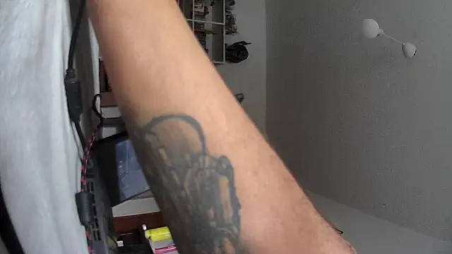 tctwo online show from October 2025 12:00:02 PM