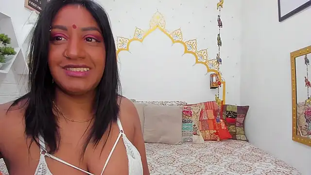 LadyNahir online show from March 2025 08:40:01 AM