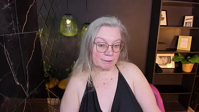 NataliMellow online show from April 2026 01:27:02 PM