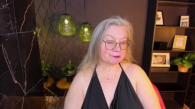 NataliMellow online show from April 2026 01:15:01 PM