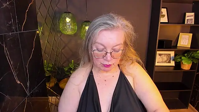 NataliMellow online show from April 2026 01:10:02 PM