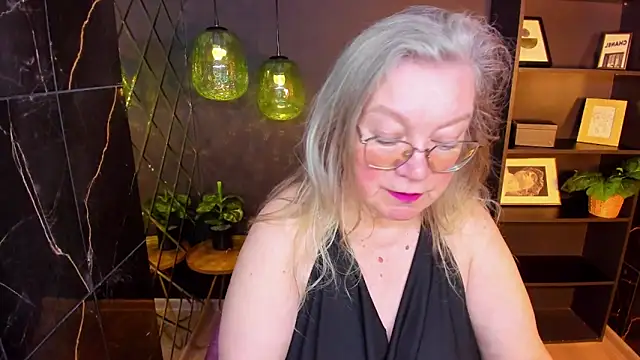 NataliMellow online show from May 2026 12:56:01 PM