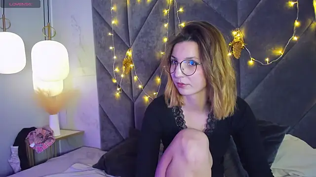 Snapshot of JaneGraceful chatting on January 2025 06:27:02 AM JaneGraceful online show from January 2025 06:27:02 AM