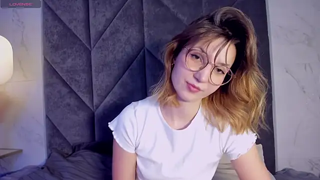 Snapshot of JaneGraceful chatting on January 2025 12:16:01 PM JaneGraceful online show from January 2025 12:16:01 PM