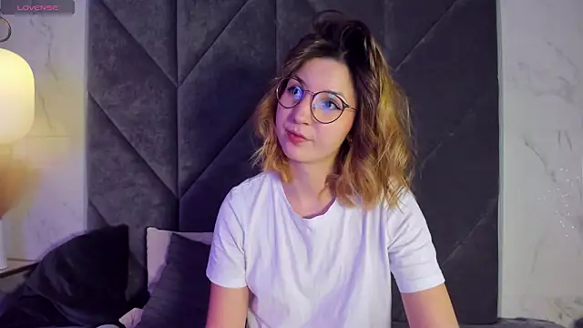 Snapshot of JaneGraceful chatting on February 2025 06:24:01 AM JaneGraceful online show from February 2025 06:24:01 AM