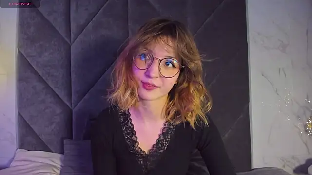 Snapshot of JaneGraceful chatting on February 2025 12:44:01 PM JaneGraceful online show from February 2025 12:44:01 PM