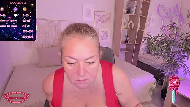 JenniferLight online show from November 2025 01:57:01 PM