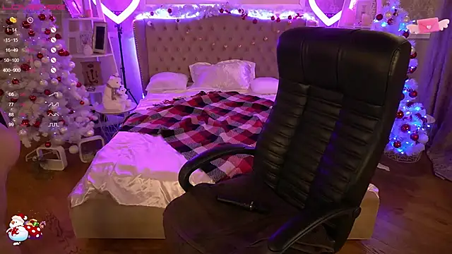 FoxyShy online show from January 2025 12:49:01 PM