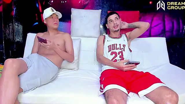 Snapshot of AmazingPartys chatting on October 2025 08:20:01 PM AmazingPartys online show from October 2025 08:20:01 PM