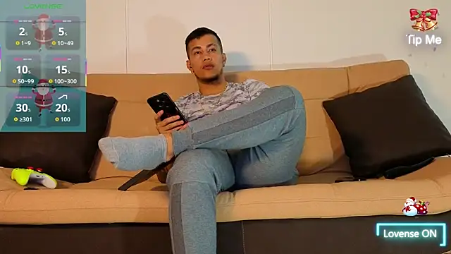 CRAZYBOYLOVE online show from December 2025 11:56:02 PM