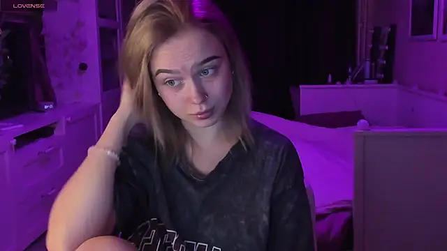 MaryDreaminess online show from January 2025 05:49:01 PM