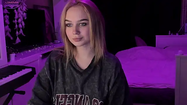 MaryDreaminess online show from January 2025 10:52:02 PM