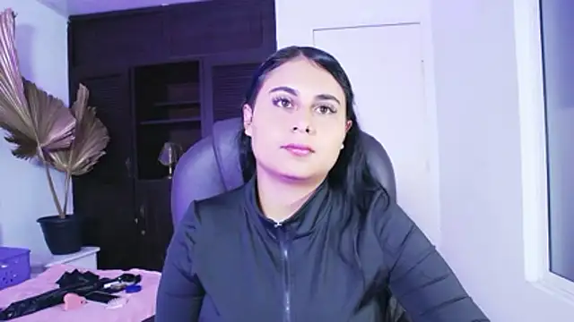 AbbyTaylorr online show from March 2026 12:39:01 AM