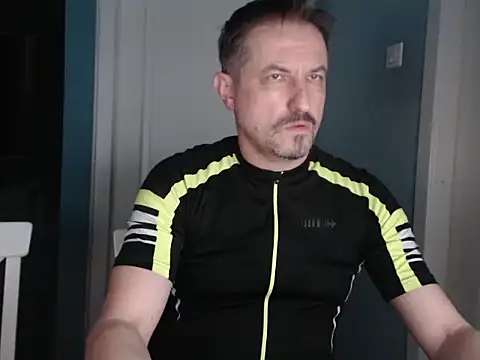 MisterFaithRO online show from April 2026 01:45:01 AM