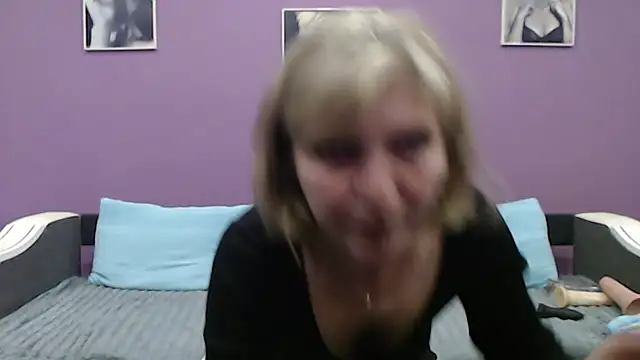christine33 online show from December 2024 11:53:02 PM