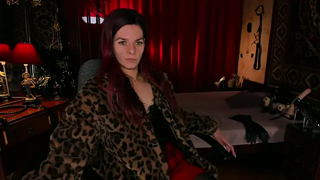 MargoTigress online show from April 2026 09:47:01 AM