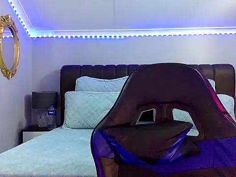 BOOTYBANGER24xx online show from September 2025 02:16:01 AM