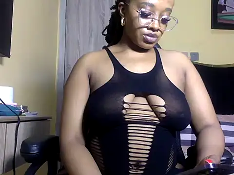 BOOTYBANGER24xx online show from June 2026 09:25:01 AM