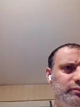 Snapshot of Perv10 chatting on December 2024 09:42:02 PM Perv10 online show from December 2024 09:42:02 PM