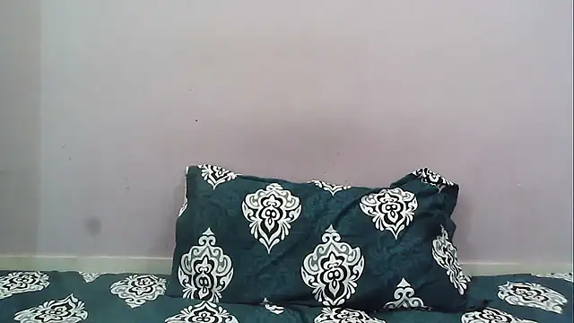 HotyRose online show from November 2025 03:36:02 PM