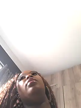 SWEETDOLLY29XX online show from February 2025 07:13:02 AM