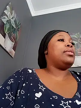 SWEETDOLLY29XX online show from September 2025 09:53:02 AM