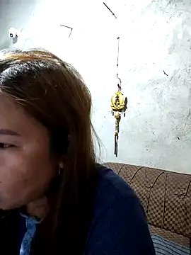 ambersmile online show from January 2025 10:44:02 PM