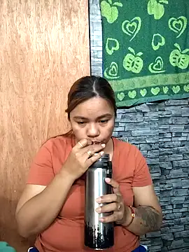 ambersmile online show from February 2025 03:03:01 AM