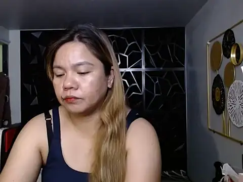 ambersmile online show from September 2025 08:52:02 AM