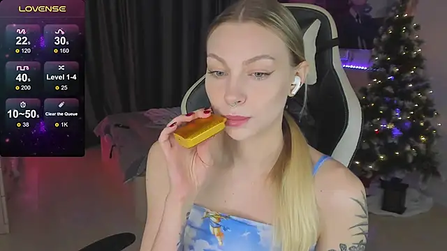 BiMolly online show from February 2025 01:35:02 AM