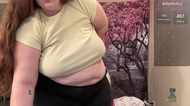NotUrBabyMoms online show from February 2025 10:04:02 PM