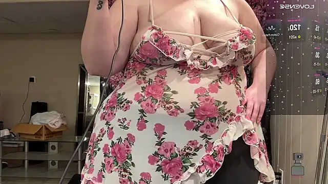 NotUrBabyMoms online show from March 2025 07:17:01 PM