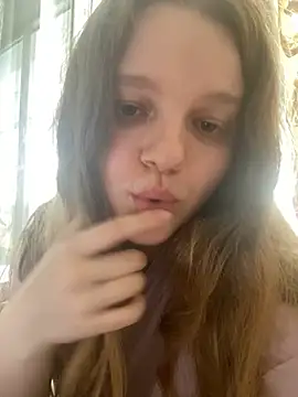Snapshot of -MimmiLissa- chatting on July 2026 11:27:01 AM -MimmiLissa- online show from July 2026 11:27:01 AM