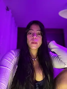 Snapshot of Naiara_sex chatting on November 2025 10:15:01 AM Naiara sex online show from November 2025 10:15:01 AM