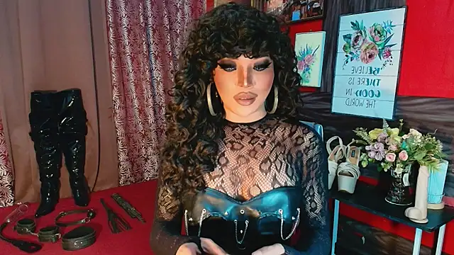 trixxielicious online show from November 2025 02:06:01 PM