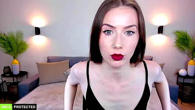 Snapshot of TheWoman__ chatting on June 2026 10:54:02 AM TheWoman online show from June 2026 10:54:02 AM
