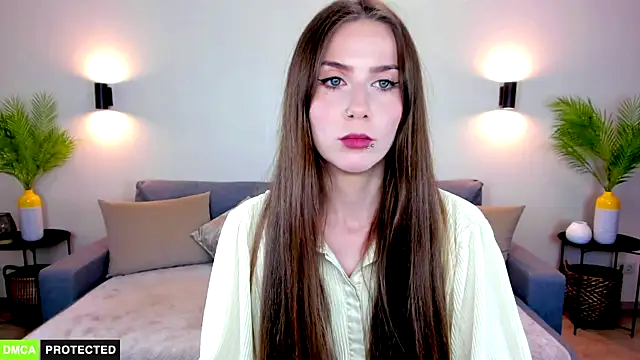Snapshot of TheWoman__ chatting on June 2026 10:58:02 AM TheWoman online show from June 2026 10:58:02 AM