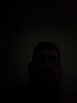 Snapshot of Eze_mole chatting on November 2025 12:02:01 AM Eze mole online show from November 2025 12:02:01 AM