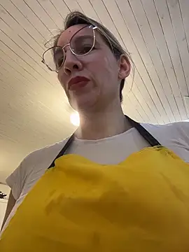 Gatitacarlita online show from June 2026 06:57:02 PM
