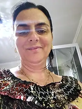 Snapshot of IsabelleCraft chatting on June 2026 08:34:01 AM IsabelleCraft online show from June 2026 08:34:01 AM