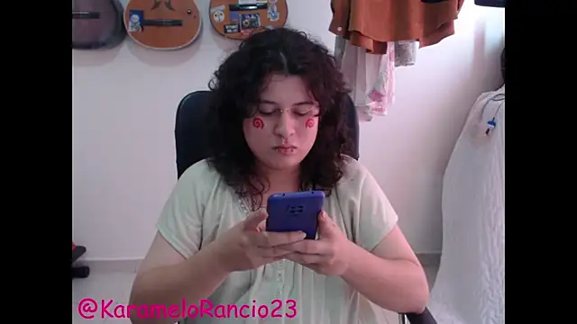Smoke trip Alicia online show from March 2025 03:24:01 PM