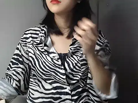 Bigg Pussyy Catt online show from December 2024 08:45:02 AM