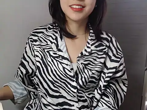 Bigg Pussyy Catt online show from December 2024 07:01:01 AM