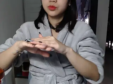 Bigg Pussyy Catt online show from December 2024 02:42:01 AM