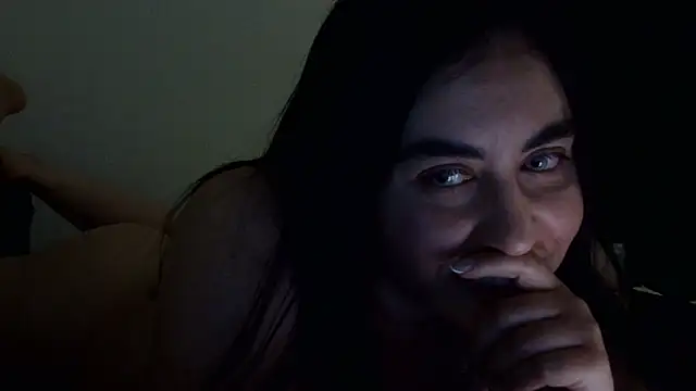 Snapshot of WetFlower69 chatting on June 2026 02:53:01 AM WetFlower69 online show from June 2026 02:53:01 AM