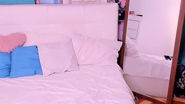 IvyHotFoxy online show from January 2025 11:49:02 AM